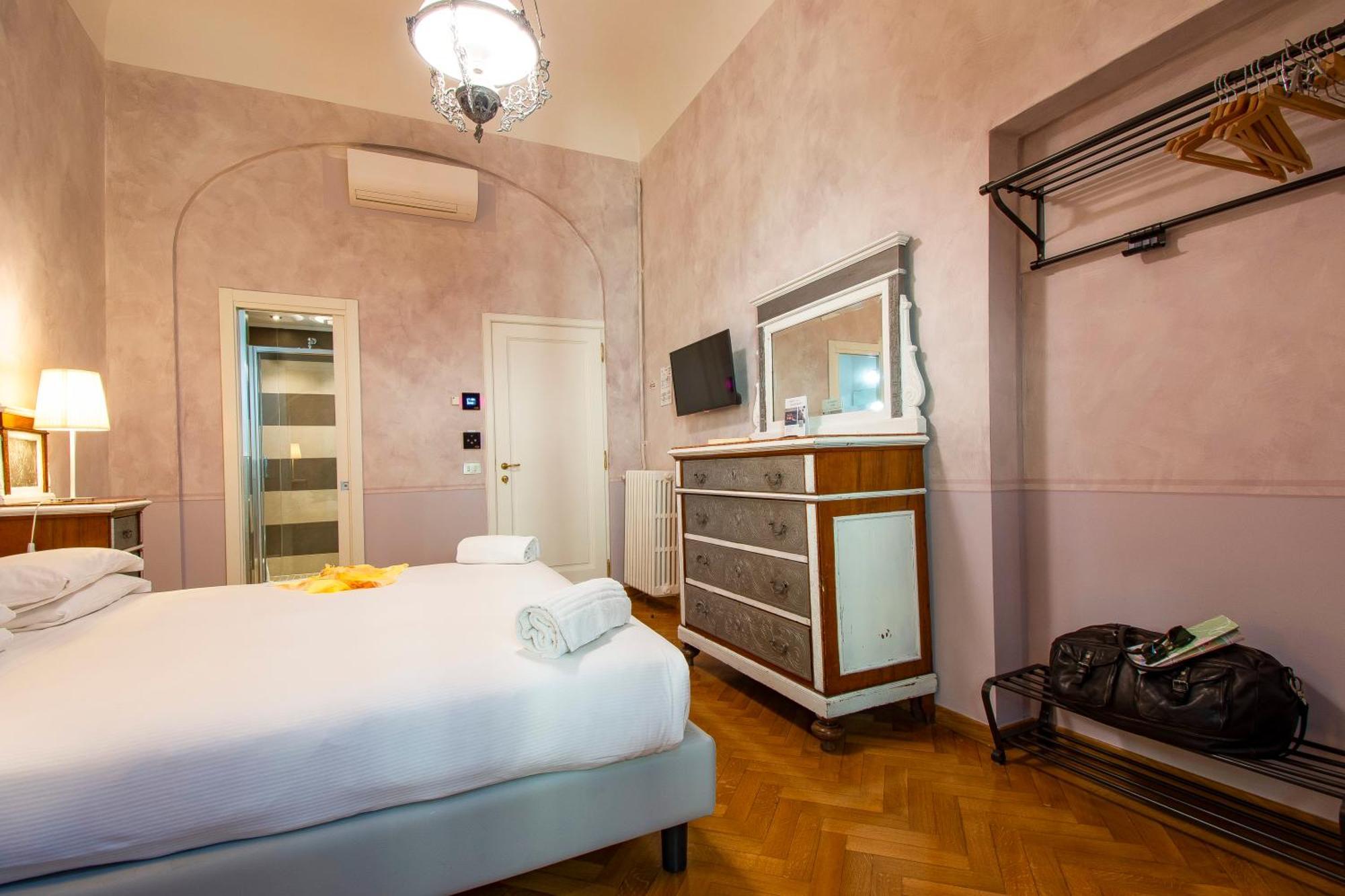 N4U Guest House Φλωρεντία Εξωτερικό φωτογραφία